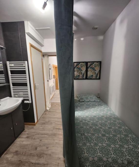 דירות נאנט La Petite Loge De L'Ile מראה חיצוני תמונה